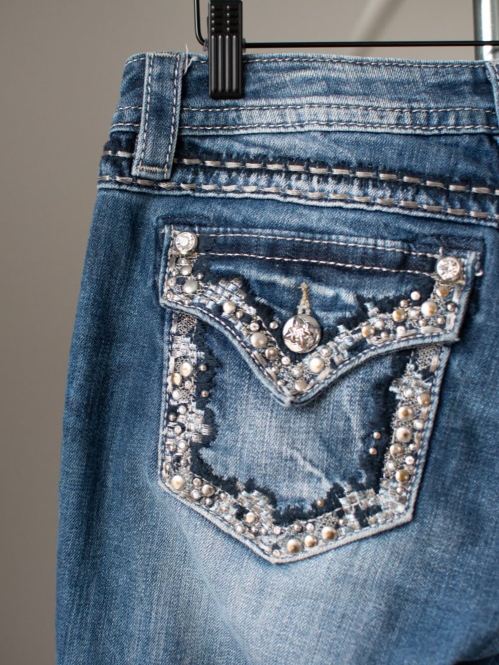 Miss Me Boot Cut Signature - Picture 7 of 15